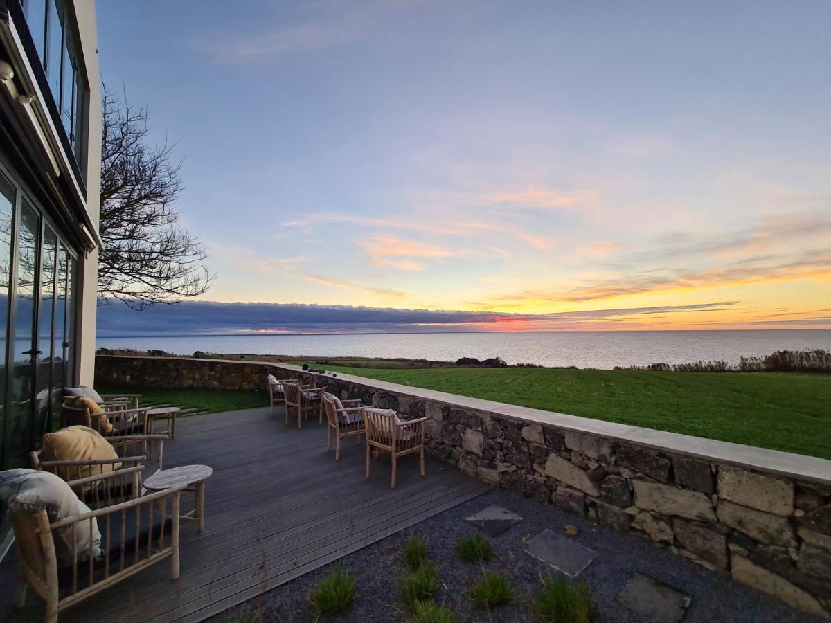 Sensi Azores Nature And Spa Ginetes Bagian luar foto Sunset at the Dolder Grand